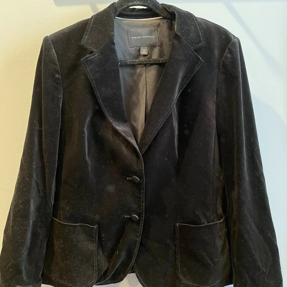 Banana Republic Black Velvet Blazer - size 16